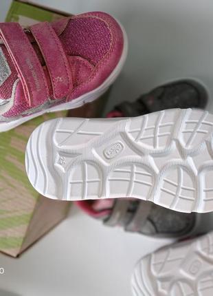 Chicco cannes - серебристая детская спортивная обувь на липучках и розовой звезде4 фото