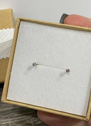 Найменші сережки-гвоздики пусети "фіолетові аметисти в оправі медзолото" - оригінальний подарунок дівчині2 фото
