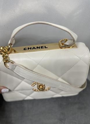 Сумка в стиле chanel