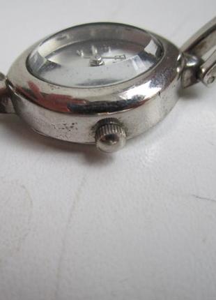 Часы женские наручные "eyki" на ходу. кварц. азия