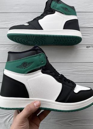 Распродажа! зимние мужские кроссовки jordan retro g&b /  43 / зимние мужские кроссовки7 фото