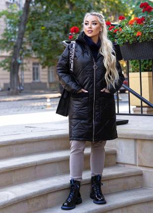 Женское зимнее стеганное пальто с капюшоном батал № 8546 фото