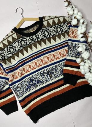 Пуловер орнаментом