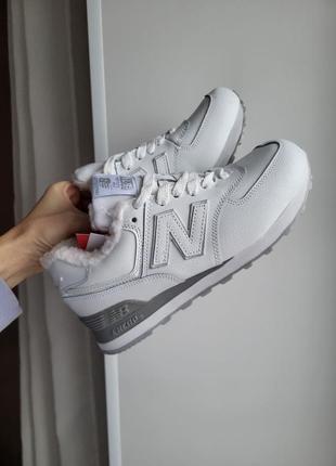 Жіночі кросівки зимові білі new balance 574 white winter1 фото