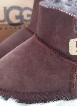 Натуральные,зимние замшевые угги ugg на овчине2 фото