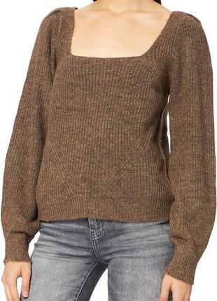 Коричневый джемпер/свитер с квадратным декольте и рукавами фонариками6 фото