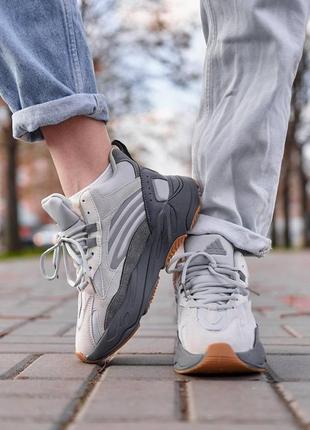 Кросівки (унісекс) adidas yeezy boost 700 v2 grey