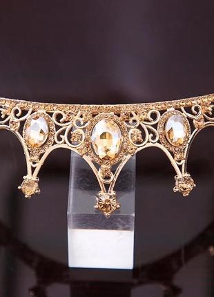 Корона на свадьбу/пустыстое событие