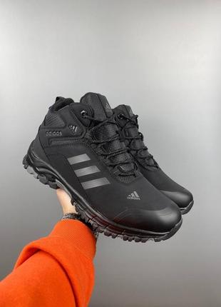 Зимові черевики adidas хутро