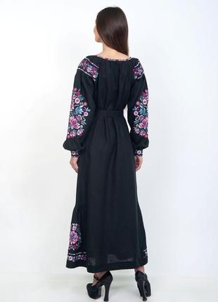 4506 необыкновенное, длиной в пол, платье-вышиванка в насыщенном черном цвете5 фото