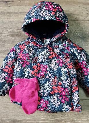 Теплая куртка gap на девочку 12-18 мес, состояние идеал