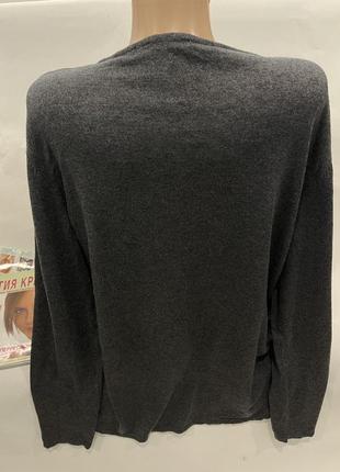 Стильный свитер с кружевом3 фото