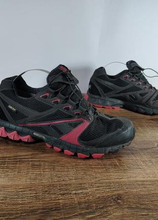 Трекінгові кросівки reebok gore tex1 фото