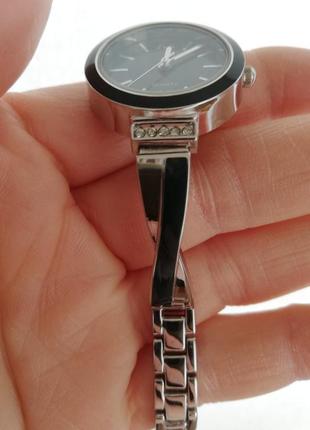 Женские наручные часы от avon7 фото