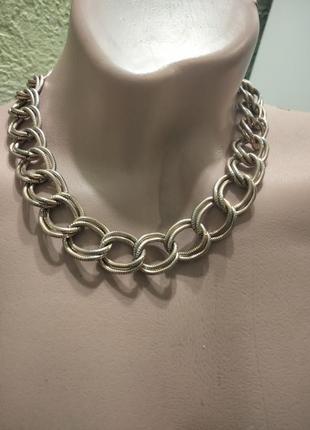 Чокер масивний ланцюг. двоколірний ланцюг хамелеон змінює колір від сірого до золотого, залежить від ракурса. довжина 40см.