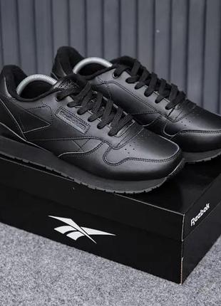 Чоловічі зимові кросівки reebok classic низькі утеплені флісом кроси