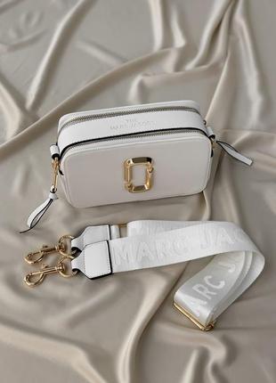 Жіноча сумка marc jacobs white gold logo3 фото