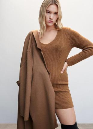 Вʼязана сукня