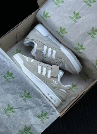 Женские кроссовки adidas originals5 фото