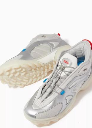 Кроссовки adidas