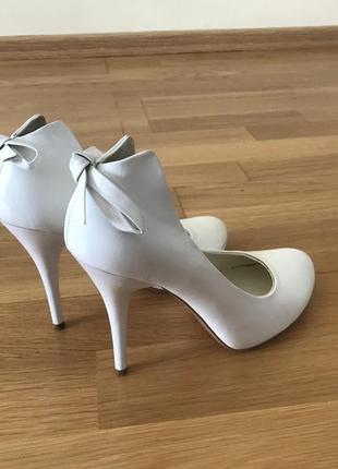 Туфлі білі весільні4 фото