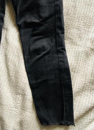 H&m черные джинсы мои на высокой посадке6 фото
