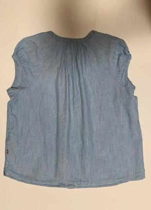 Классная фирменная джинсовая рубашка levi's, размер по бирке s.2 фото