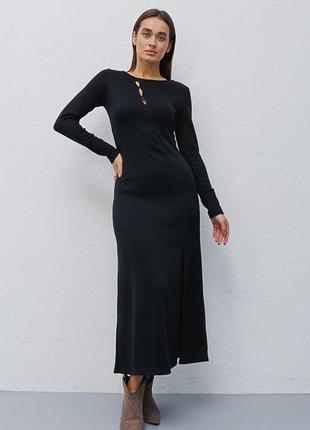 Довга трикотажна сукня чорна з вирізами спереду6 фото