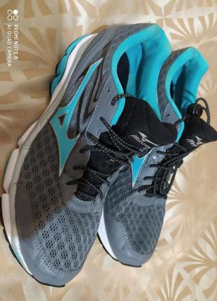 Кроссовки стильные беговые mizuno wave inspire 12