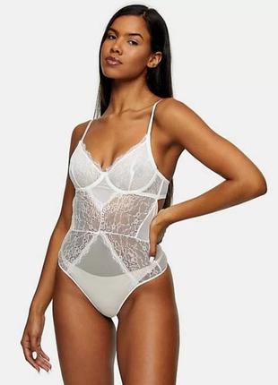 Кружевной боди цвета айвори top shop