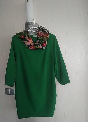 Платье зеленое