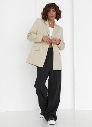 Женский пиджак с цветной подкладкой - бежевый цвет, l (есть размеры)4 фото