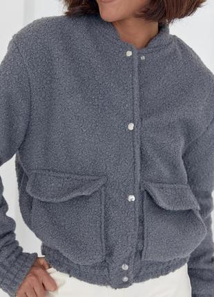 Женская куртка из букле на кнопках - серый цвет, l (есть размеры)8 фото
