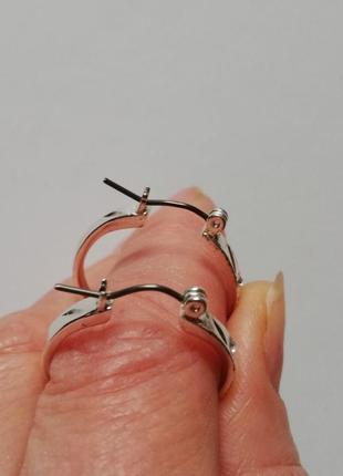 Женские серьги кольца от avon5 фото