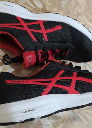 Бігові кросівки asics amplifoam patriot 9