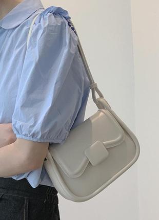 Жіноча сумка через плече класична3 фото