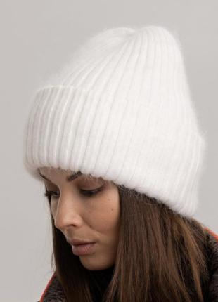 Тепла в'язана ангорова жіноча шапка в рубчик з відворотом топ якість тренд зимова зима2 фото