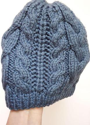 Шапка , шапочка в'язана ручної роботи