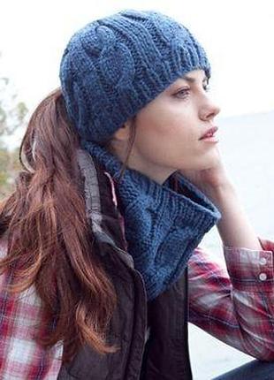 Шапка , шапочка в'язана ручної роботи