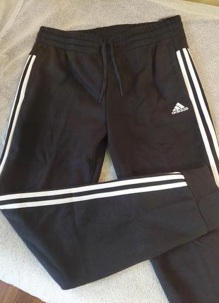 Новые спортивные штаны на флисе adidas (p. l)2 фото