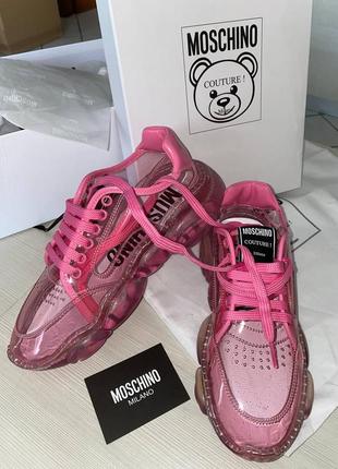 Moschino серии теddy