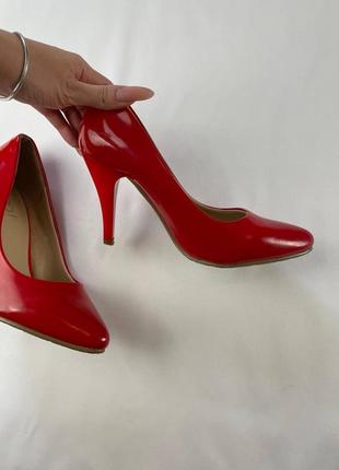Туфли женские красные2 фото
