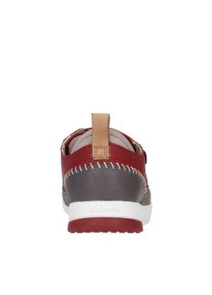 Шкіряні кросівки clarks tri scotty jnr red6 фото