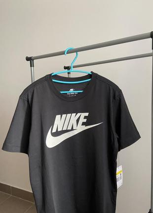 Футболочки от nike