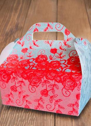 Картонна коробка — паковання для торта, солодощів, карая з трояндами (арт. ks-39)