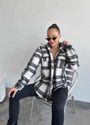 Тепла сорочка з вовни