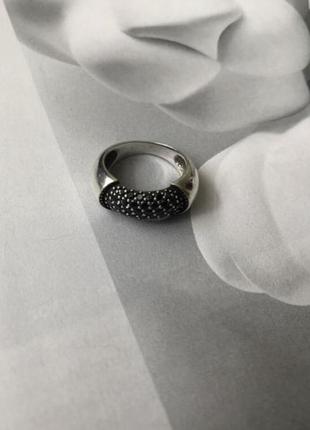 Кольцо серебряный с цирконием