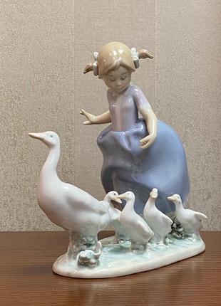 Порцелянова статуетка lladro «поторопайтеся».