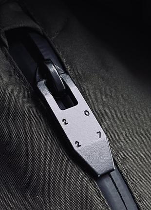 Тепла зимова куртка house brand з хутровим капюшоном (знімається)