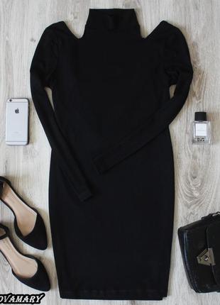 Чорне плаття з відкритою спиною asos